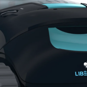 Maytronics Dolphin Liberty 400 Pool Cleaner