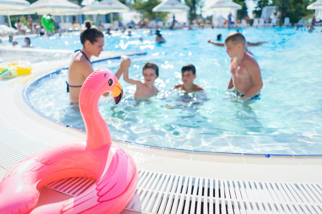 With the large volume of water employed by swimming pools for leisure use